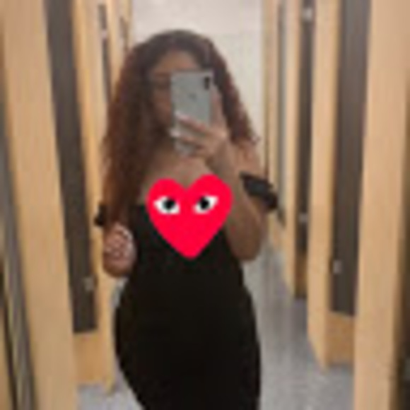 Meet your Posher, Evelin - Picture 1 of 1